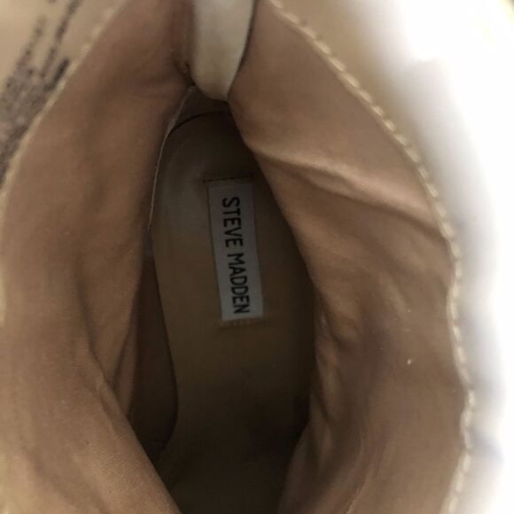 Steve Madden Woman’s Aquarius Suede Boots Natural Tan Size 9.5 - Picture 5 of 10